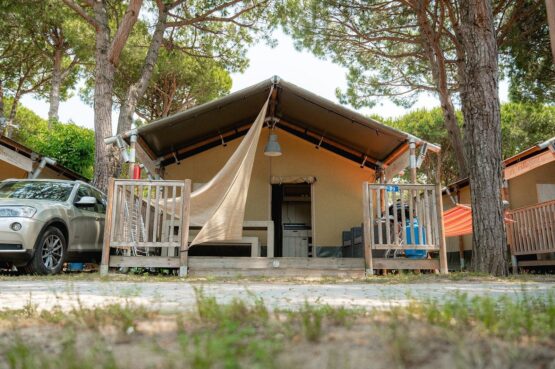 Camping Village Cavallino | Villatent Outback | 5 pers.